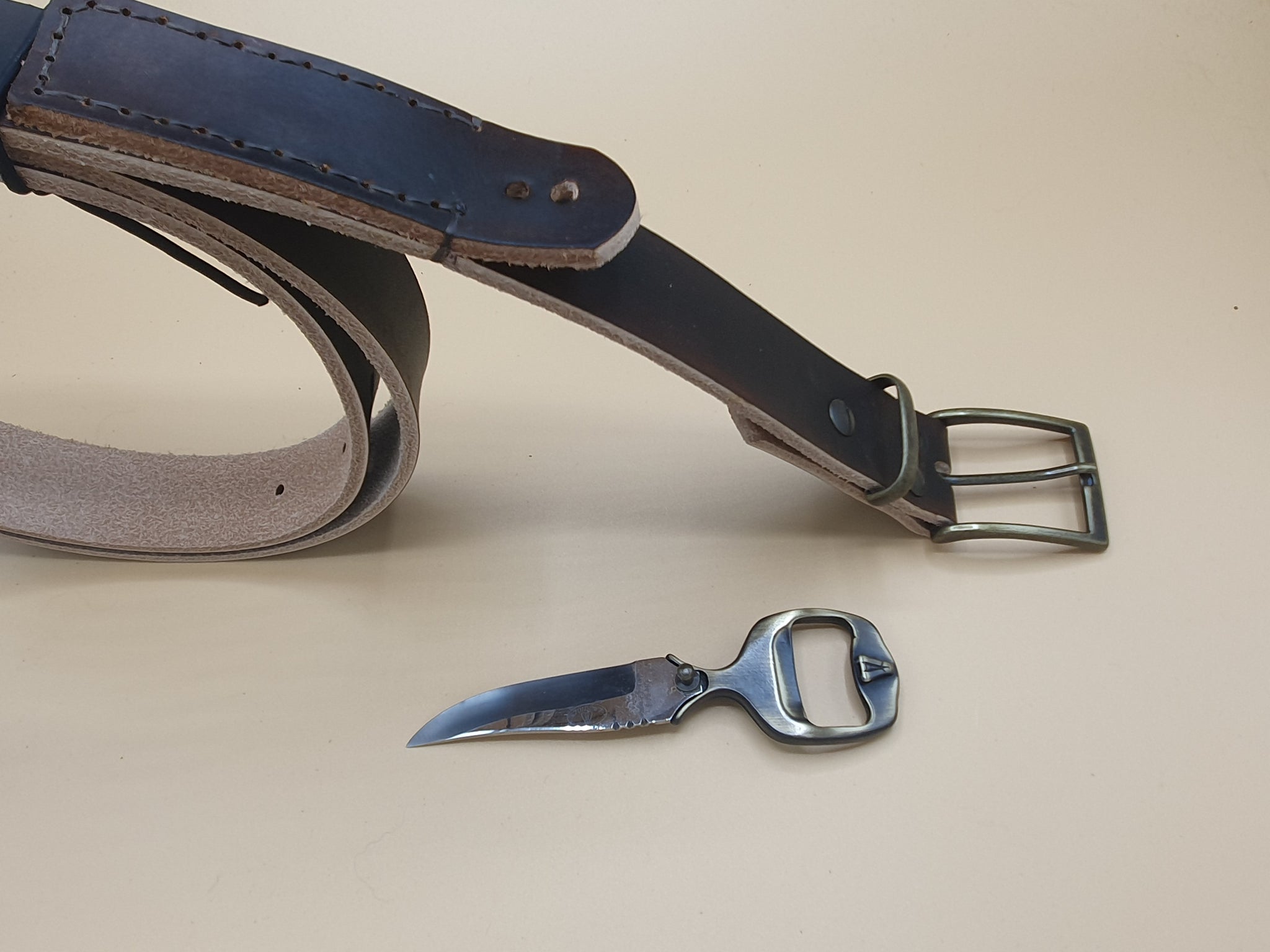 Gaine En Cuir Véritable Fait Main Pour Couteau De Chasse à